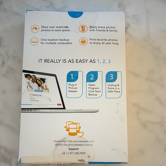 Picture Keeper Pro 32GB Backup Drive - Picture 2 of 3